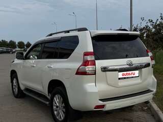 2016 Toyota Land Cruiser Prado 6-speed 150 Series Рестайлинг 1, белый, 5790000 рублей, вид 2