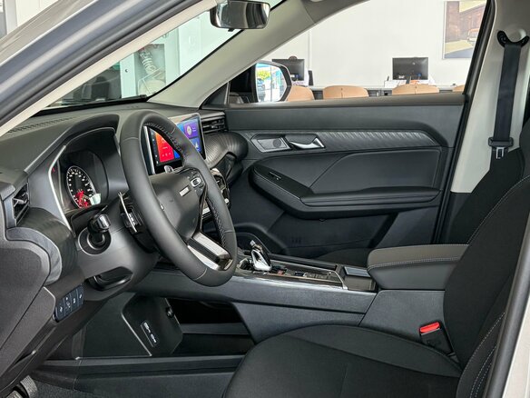 2026 Haval Jolion I Рестайлинг, серый, 2499000 рублей - вид 8