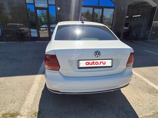 2018 Volkswagen Polo V Рестайлинг, белый, 1190000 рублей, вид 5