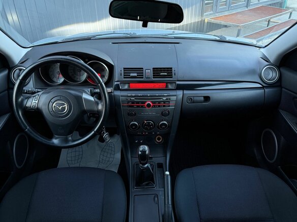 2006 Mazda 3 I (BK) Рестайлинг, серебристый, 540000 рублей - вид 13