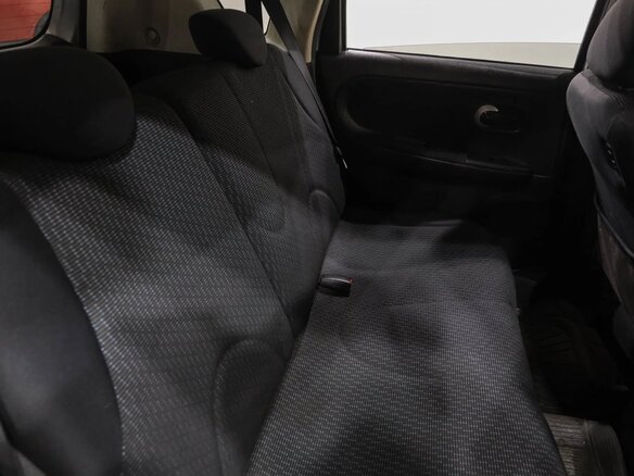 2010 Nissan Note I Рестайлинг, серебристый, 679000 рублей - вид 19