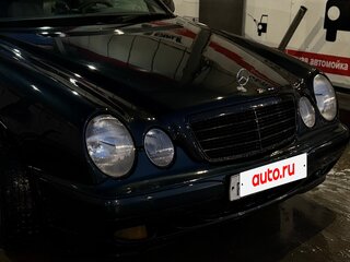 2000 Mercedes-Benz E-Класс 270 II (W210, S210) Рестайлинг, синий, 430000 рублей, вид 5