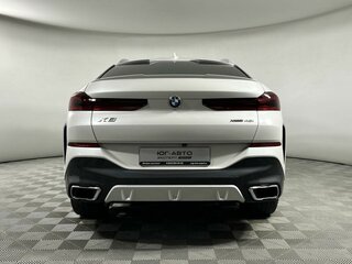 2022 BMW X6 40i III (G06), белый, 8499000 рублей, вид 5