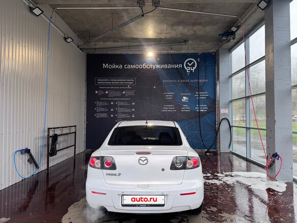 2008 Mazda 3 I (BK) Рестайлинг, белый, 350000 рублей - вид 4