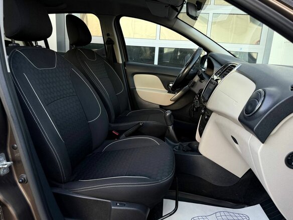 2018 Renault Logan II Рестайлинг, коричневый, 750000 рублей - вид 10