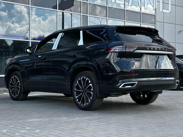 2026 Jaecoo J8, чёрный - вид 3