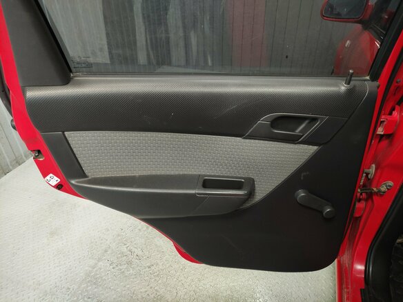 2008 Chevrolet Aveo I Рестайлинг, красный, 323000 рублей - вид 14