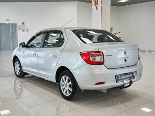 2014 Renault Logan II, серебристый, 482000 рублей, вид 4