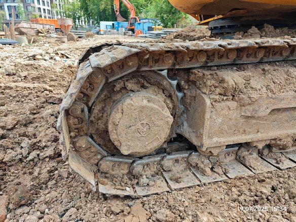 2016 JCB JS205, жёлтый, 4250000 рублей - вид 16