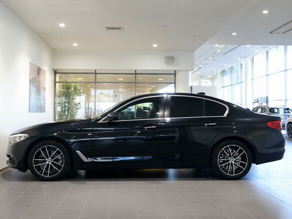 2018 BMW 5 серии 520d xDrive VII (G30/G31/G38), чёрный - вид 6