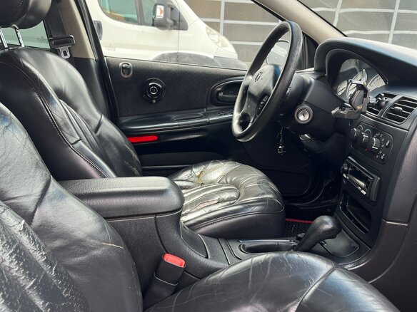 2000 Dodge Intrepid II, чёрный, 200000 рублей - вид 8