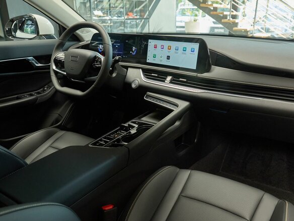 2024 FAW Bestune B70 I Рестайлинг, белый, 2844000 рублей - вид 6