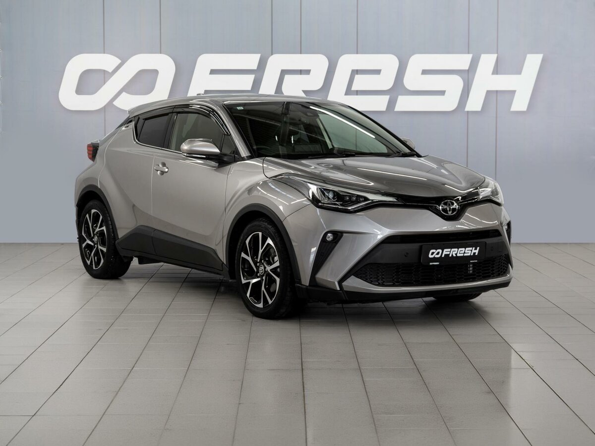 Открыть фотографии: Toyota C-HR I Рестайлинг