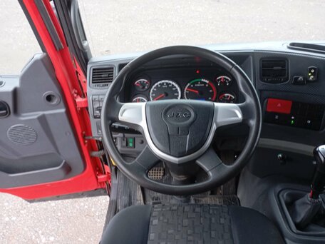 2024 JAC N350, красный, 9790000 рублей, вид 5