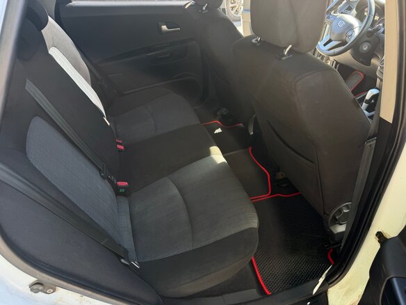 2011 Kia Ceed I Рестайлинг, белый, 805000 рублей - вид 35