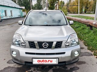 2010 Nissan X-Trail II Рестайлинг, серебристый, 1200000 рублей, вид 2