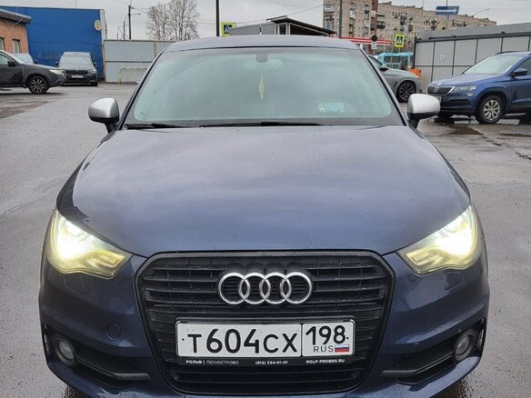 2012 Audi A1 I (8X), синий, 1250000 рублей