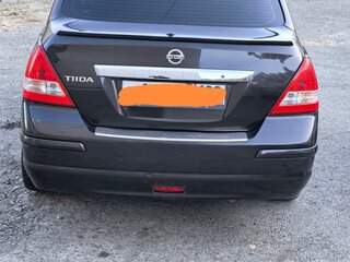 2011 Nissan Tiida I Рестайлинг, коричневый, 870000 рублей, вид 5