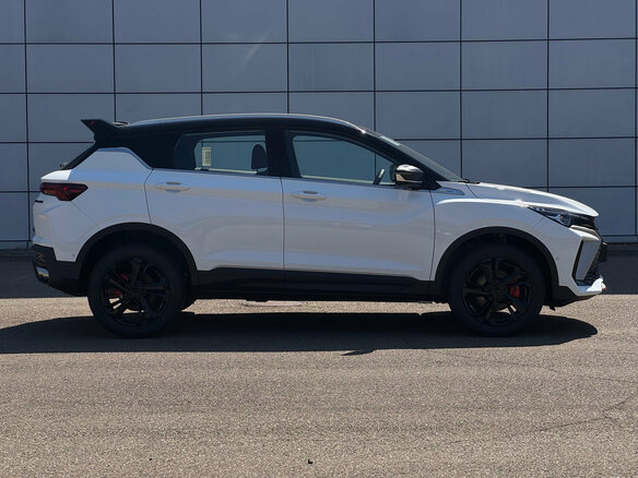 2026 Geely Coolray I Рестайлинг 2, белый, 2774990 рублей - вид 3