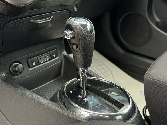 2010 Hyundai i20 I, бежевый, 695000 рублей - вид 25