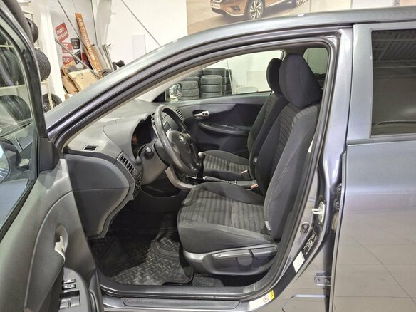 2008 Toyota Corolla X (E140, E150), серый, 550000 рублей - вид 15
