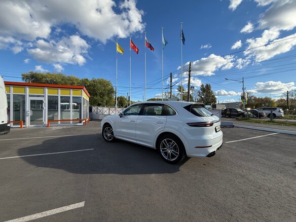 2021 Porsche Cayenne III, белый, 9500000 рублей - вид 8