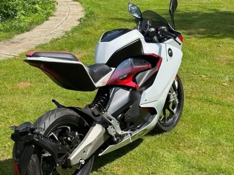 2005 QJMotor RX5000D, белый, 330000 рублей, вид 2