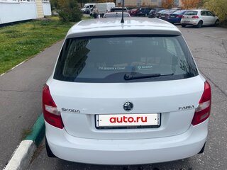 2013 Skoda Fabia II Рестайлинг, белый, 650000 рублей, вид 3