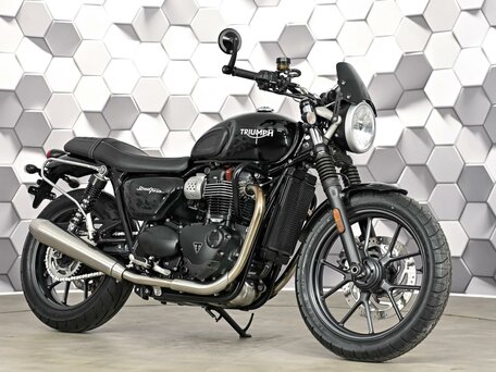 2016 Triumph Street Twin, чёрный, 685000 рублей, вид 1