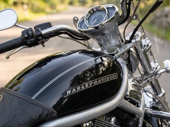 2008 Harley-Davidson V-Rod, чёрный, 1555000 рублей - вид 7