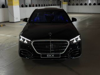2026 Mercedes-Benz S-Класс 450 Long 4MATIC VII (W223) Рестайлинг, чёрный, 20990000 рублей, вид 2