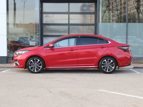 2023 Omoda S5, красный, 1369000 рублей - вид 1