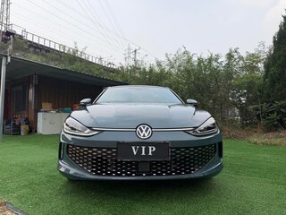 2023 Volkswagen Lamando L II, серый, 1640001 рублей, вид 2