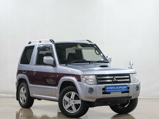 Mitsubishi Pajero Mini II