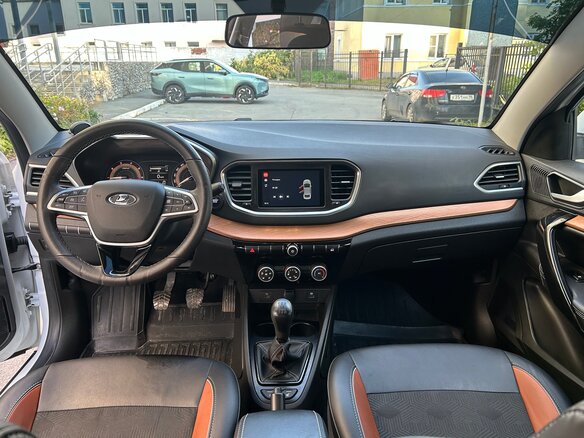 2023 Lada (ВАЗ) Vesta Cross I Рестайлинг (NG), белый - вид 12
