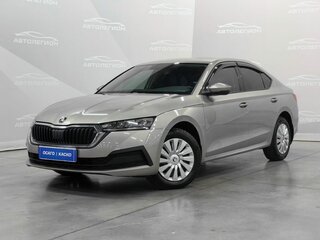 2021 Skoda Octavia IV (A8), коричневый, 2550000 рублей, вид 1
