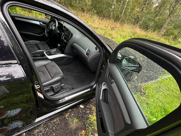2011 Audi A4 IV (B8), чёрный - вид 8