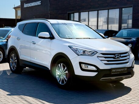 Hyundai Santa Fe III