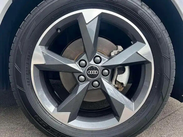2023 Audi Q3 35 TFSI II (F3), белый, 2200606 рублей - вид 14