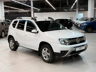 2015 Renault Duster I Рестайлинг, белый, 1049000 рублей, вид 3
