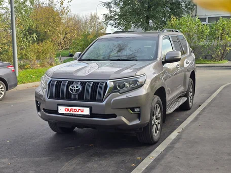 2018 Toyota Land Cruiser Prado 150 Series Рестайлинг 2, коричневый, 4270000 рублей, вид 1