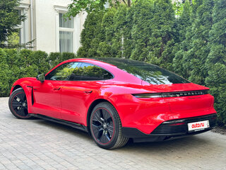 2020 Porsche Taycan Turbo I, чёрный, 7500000 рублей, вид 5