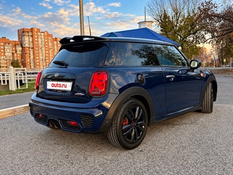 2018 Mini Hatch JCW III (F55/F56) Рестайлинг, синий, 2650000 рублей, вид 3