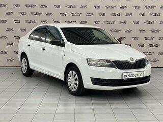 2015 Skoda Rapid I, белый, 990000 рублей, вид 3