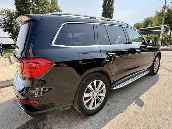 2013 Mercedes-Benz GL-Класс 500 II (X166), чёрный, 2500000 рублей - вид 6