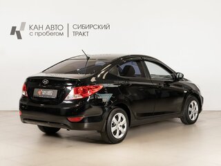 2013 Hyundai Solaris I, чёрный, 761000 рублей, вид 3