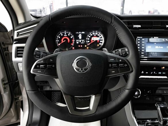 2025 KGM Korando, бежевый, 4005000 рублей - вид 12