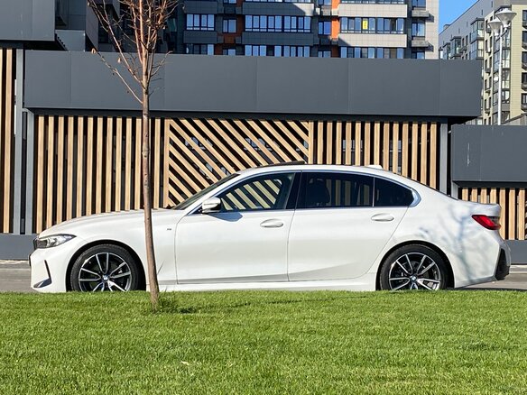 2022 BMW 3 серии Long 320Li VII (G2x) Рестайлинг, белый, 3350000 рублей - вид 5