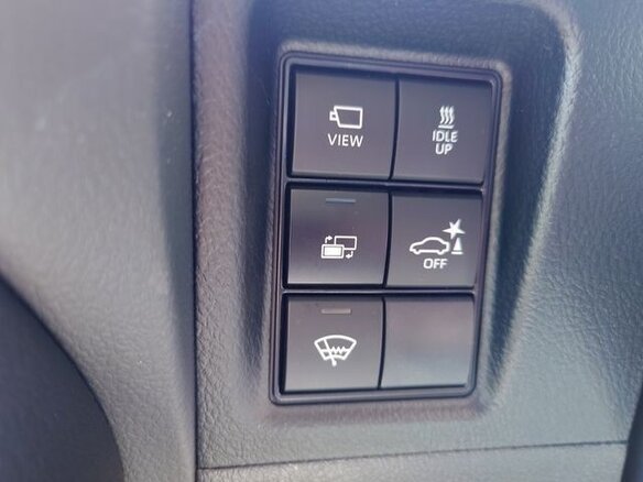 2023 Toyota Land Cruiser Prado 150 Series Рестайлинг 3, белый, 6800012 рублей - вид 20
