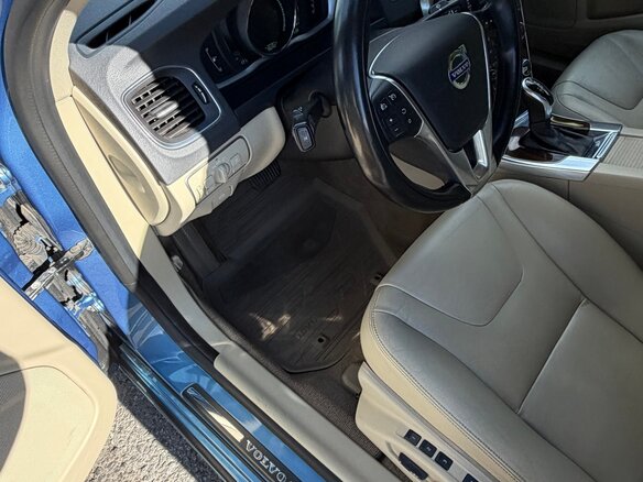 2013 Volvo S60 II Рестайлинг, голубой, 1700000 рублей - вид 9